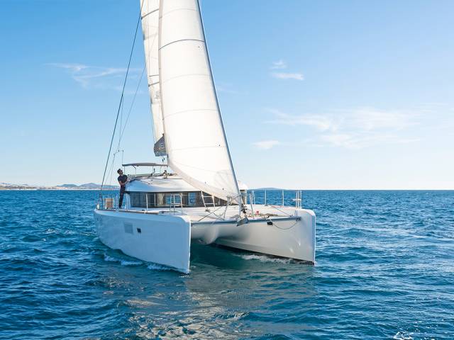 Rent a Catamaran Mykonos